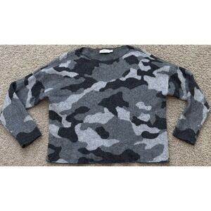 Vineyard Vines Soft Wool Blend Black and Gray Boxy Camo Boatneck Sweater Size S